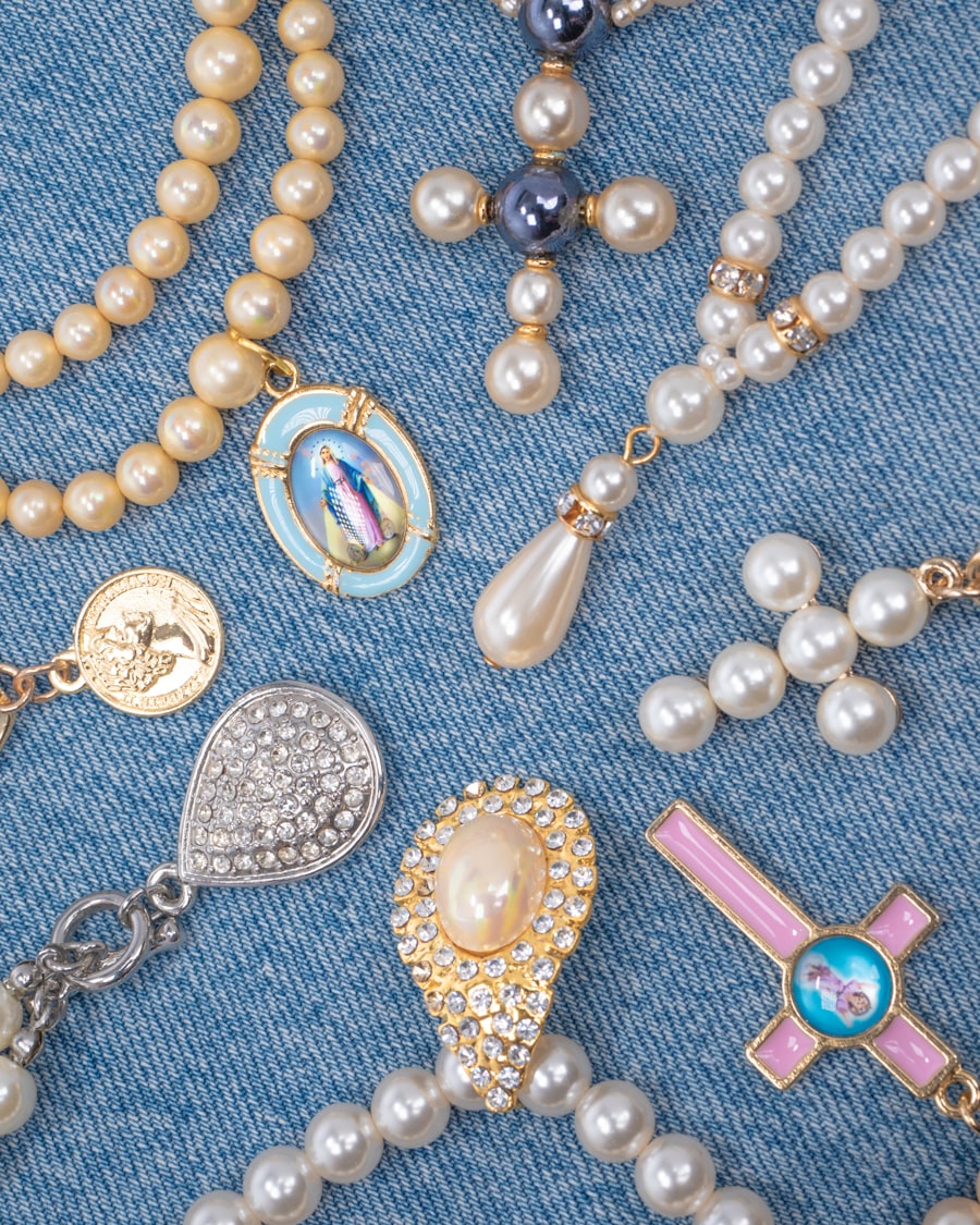 Bijou avant et après mise en scène joaillerie par Loomia